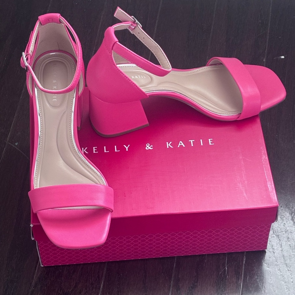 Sexy Kelly & Katie Women's Pink Block Heel Sandals